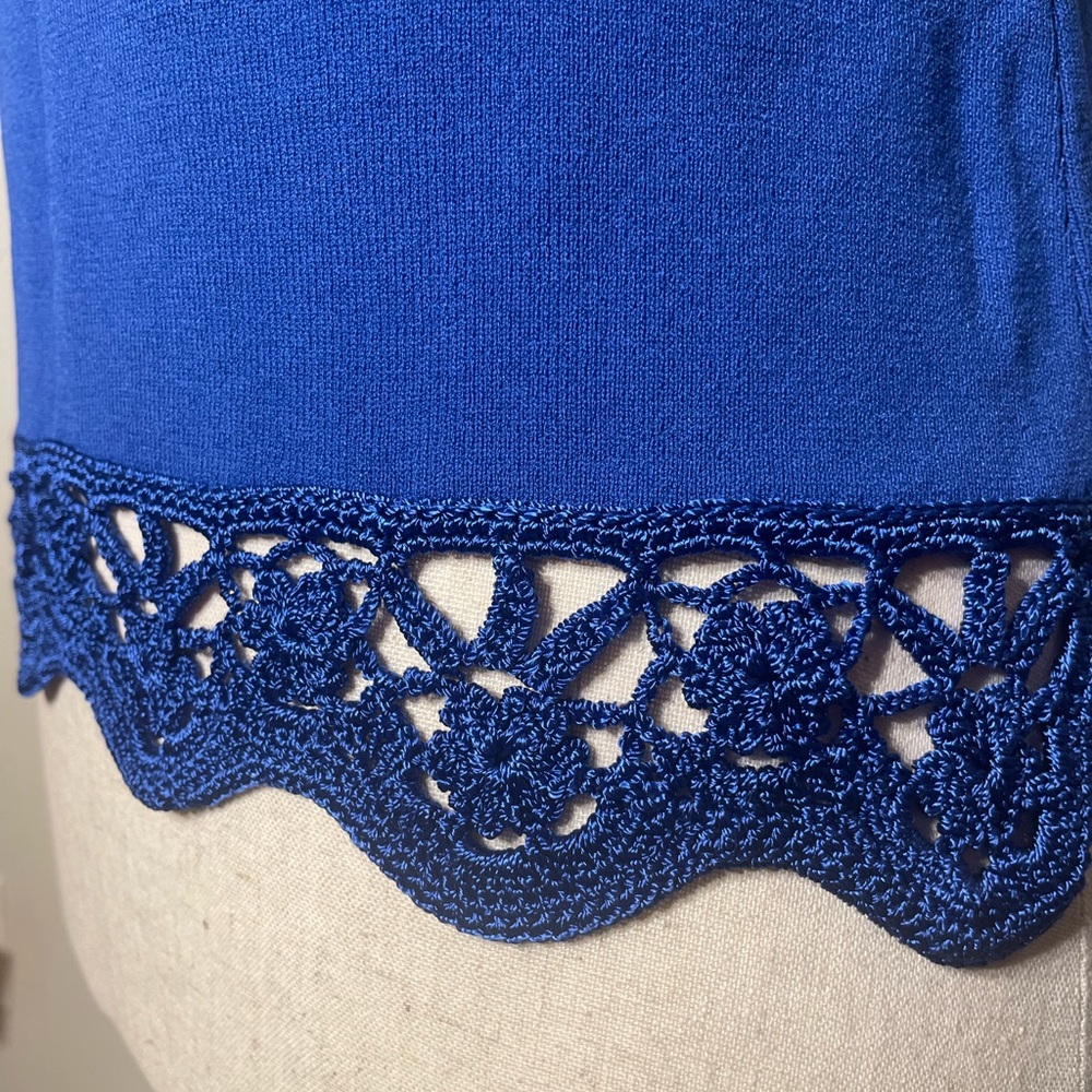 J.A.C. Blue Top - Size medium - Picture 3 of 7